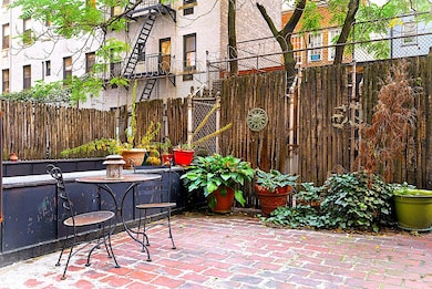 Warren House unit 2A, New York, NY 10016 - photo 7