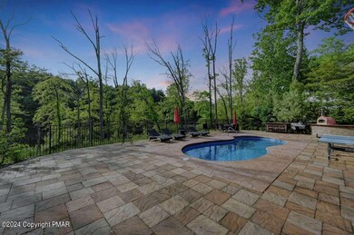 269 E Shore Dr, East Stroudsburg, PA 18301 - photo 4