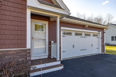 3 Wilson Way, Brentwood, NH 03833 - photo 2