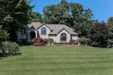069-Front_View-2902095-medium