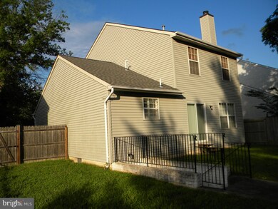 8303 Branchwood Cir, Clinton, MD 20735 - photo 3