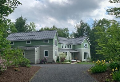 10 Hawks View Rd, Amherst, MA 01002 - photo 3