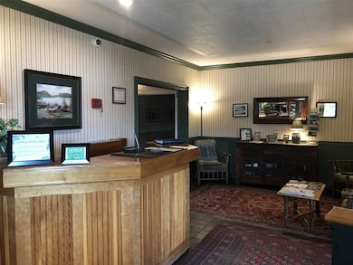 Now Inn Front Desk