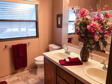 927 Citrus Dr, Alamo, TX 78516 - photo 7