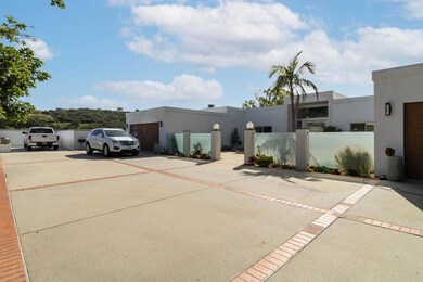 30660 Circle r Ln, Valley Center, CA 92082 - photo 3