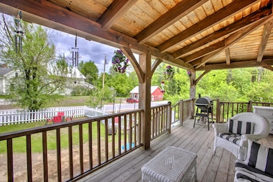 6 Sokokis Trail - Deck2