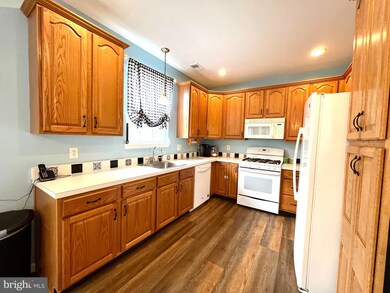 2 Abbington Ln, Trenton, NJ 08691 - photo 6