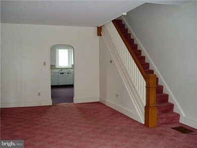 129 N Walnut St, Boyertown, PA 19512 - photo 2