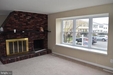 1379 Harford Square Dr, Edgewood, MD 21040 - photo 6