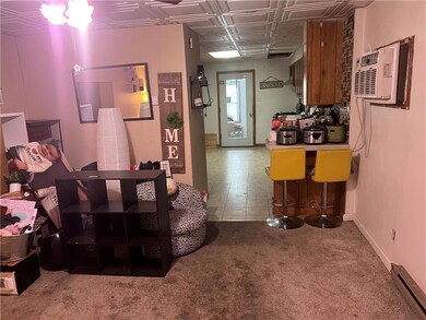 842 Constitution Dr, Allentown, PA 18103 - photo 2