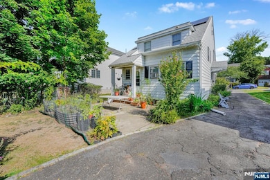 732 Rutland Ave, Teaneck, NJ 07666 - photo 2