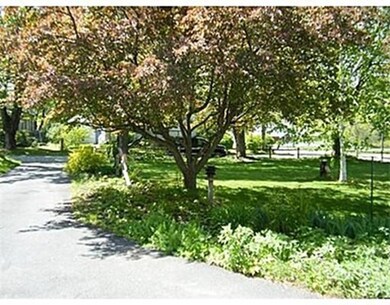 9 Adams St, Orange, MA 01364 - photo 4