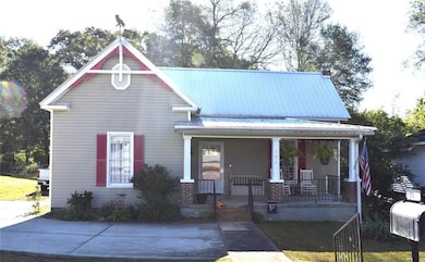 171 NE Broad St, Fairburn, GA 30213 - photo 2