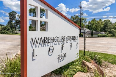 4-web-or-mls-1201 S College Rd-6-17