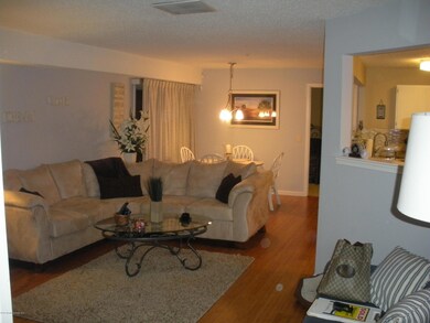 813 Schley Ave unit First Floor Unit, Toms River, NJ 08755 - photo 6