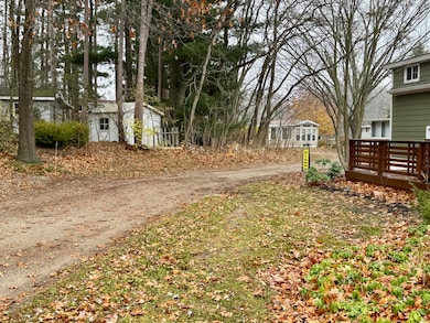 6473 Blue Star Hwy unit 44, Saugatuck, MI 49453 - photo 7