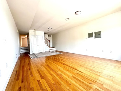 481 Father Capodanno Blvd unit N, Staten Island, NY 10305 - photo 6
