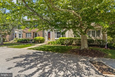 4705 Fox Pointe Ct unit 4705, Glen Mills, PA 19342 - photo 3