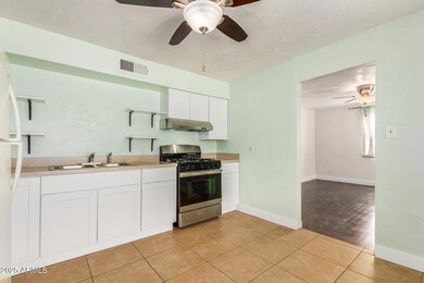 2237 N 8th St unit Back, Phoenix, AZ 85006 - photo 5