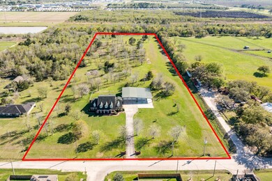 720 Barrell Rd, Alvin, TX 77511 - photo 4