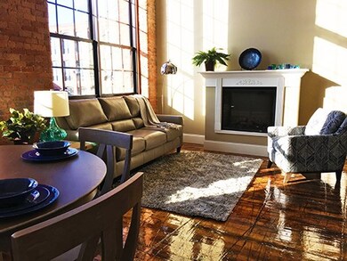 91 Main St unit 221-B, Warren, RI 02885 - photo 3