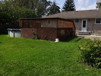 9039 Cottage Grove Place, Highland, IN 46322 - photo 3