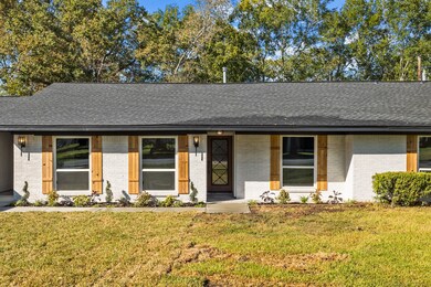 5913 Becky Ln, Pearland, TX 77584 - photo 2