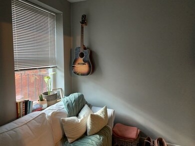 156 Salem St unit 3r, Boston, MA 02113 - photo 2