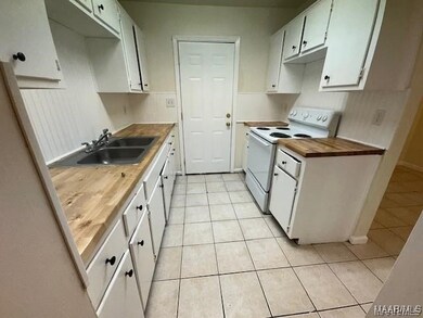 6228 S Hampton Dr, Montgomery, AL 36116 - photo 5