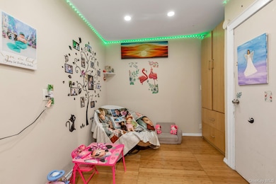 59-06 59th Dr, Maspeth, NY 11378 - photo 6