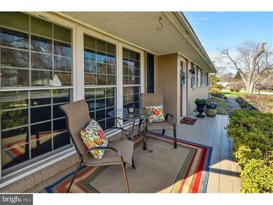 402 Glenway Rd, Glenside, PA 19038 - photo 3