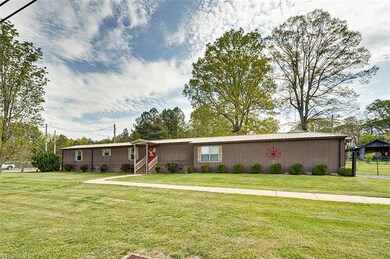 116 Bennett Farm Rd, Asheboro, NC 27205 - photo 2