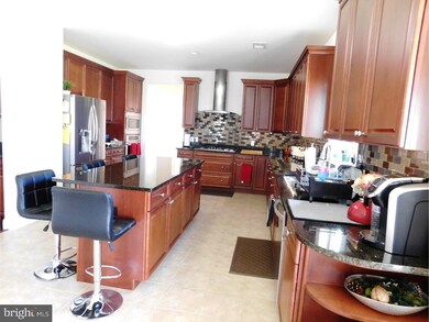 42 Emerald Rd, Trenton, NJ 08691 - photo 4