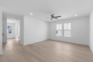 Daisy Living Area 1