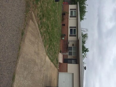 4004 N Chapman Ave, Shawnee, OK 74804 - photo 2