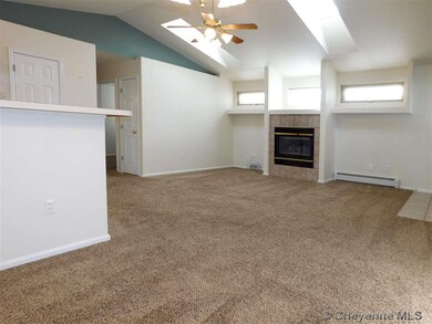 4611 Cottage Ln, Cheyenne, WY 82001 - photo 3