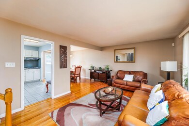 13 Monroe Ave, Carteret, NJ 07008 - photo 5