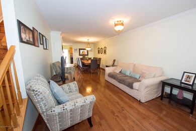 283 Jewett Ave, Staten Island, NY 10302 - photo 7