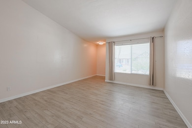 1101 E Kerry Ln, Phoenix, AZ 85024 - photo 7