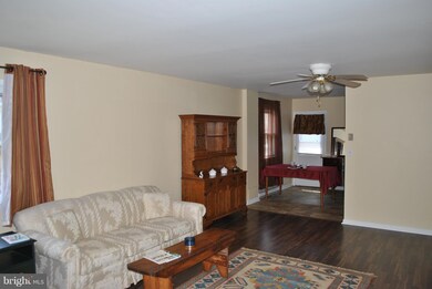 351 Calvert St, Chestertown, MD 21620 - photo 6