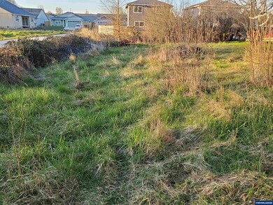 0 15th (Lot unit 5) Av SW 825018, Albany, OR 97321 - photo 2