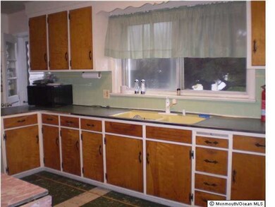 203 Ocean Ave unit 1, Avon By the Sea, NJ 07717 - photo 2