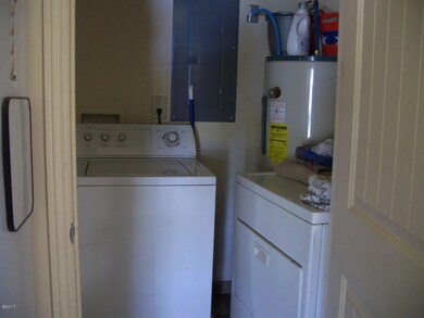 158 Lawrence Ln, Kalispell, MT 59901 - photo 4