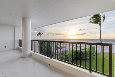 2388 Gulf Shore Blvd N unit 204, Naples, FL 34103 - photo 3