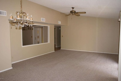 Living Room/Formal Dining