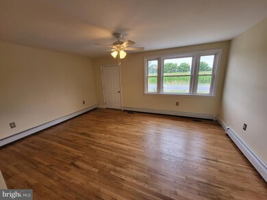 228 Warm Spring Rd, Chambersburg, PA 17202 - photo 5