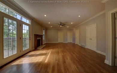 117 Gettysburg Rd, South Charleston, WV 25309 - photo 3