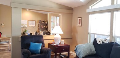 04 great room towards dining