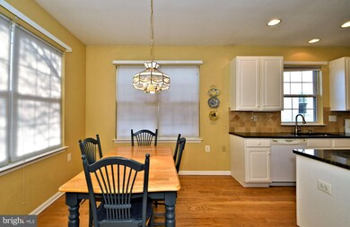 79 Black Eyed Susan Rd unit 350, Langhorne, PA 19047 - photo 4