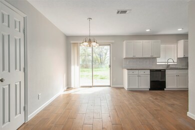 5922 Patridge Dr, Pearland, TX 77584 - photo 5